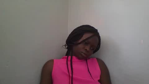 Snapshot of vera_bright chatting on 02/08/25, 09:35 vera_bright online show from 02/08/25, 09:35
