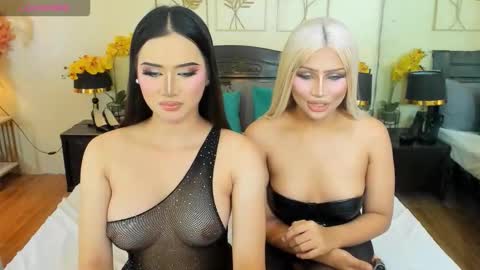 Snapshot of vera_krasovaxxx chatting on 09/27/25, 09:25 your1andonlySAVY online show from 09/27/25, 09:25