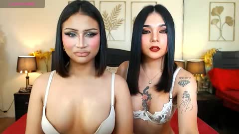 Snapshot of vera_krasovaxxx chatting on 12/17/25, 06:14 your1andonlySAVY online show from 12/17/25, 06:14