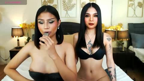 Snapshot of vera_krasovaxxx chatting on 04/17/26, 07:17 your1andonlySAVY online show from 04/17/26, 07:17
