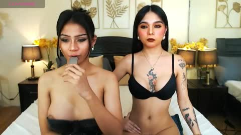 Snapshot of vera_krasovaxxx chatting on 04/18/26, 07:58 your1andonlySAVY online show from 04/18/26, 07:58