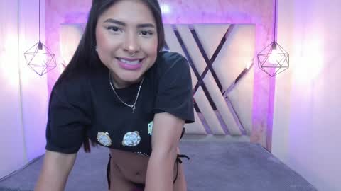 Snapshot of verabest chatting on 12/19/24, 08:02 Domelipa online show from 12/19/24, 08:02