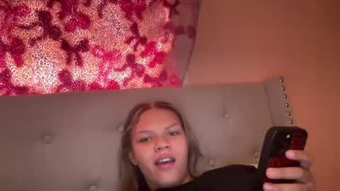 veranikimi online show from 07/11/26, 05:48