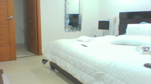 vergagolosa22 online show from 09/17/25, 09:44