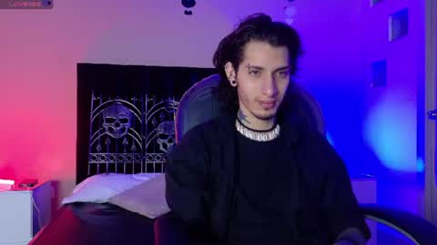 Snapshot of vergil_noir chatting on 06/14/26, 04:47 vergil_noir online show from 06/14/26, 04:47