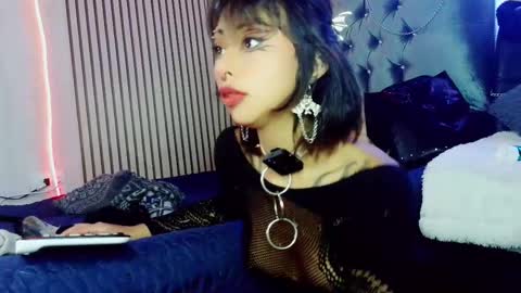 Snapshot of verhona_vlad chatting on 03/08/25, 02:40 verhona_vlad online show from 03/08/25, 02:40