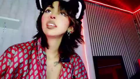 Snapshot of verhona_vlad chatting on 03/11/25, 05:46 verhona_vlad online show from 03/11/25, 05:46