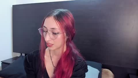 vermelha gremory1 online show from 12/03/24, 07:21