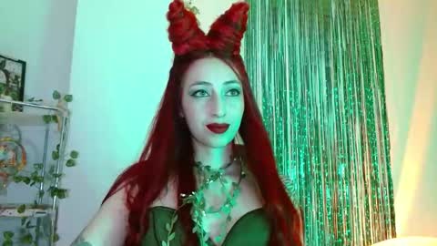 Snapshot of vermelha_gremory1 chatting on 10/21/25, 11:05 vermelha gremory1 online show from 10/21/25, 11:05