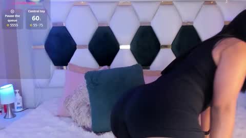 Snapshot of vero_dio chatting on 09/19/25, 11:22 Vero xxx online show from 09/19/25, 11:22