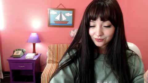 Snapshot of vero_doll12 chatting on 02/13/25, 06:48 Verinica online show from 02/13/25, 06:48