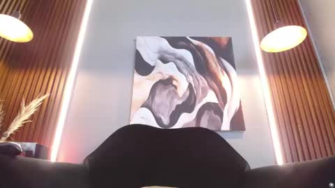 Vero  online show from 05/26/26, 07:37