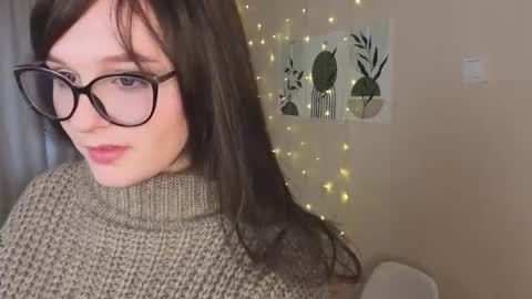 Snapshot of verocat chatting on 11/02/25, 11:23 Veronica online show from 11/02/25, 11:23