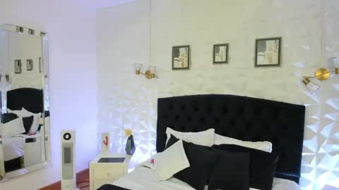 Vero online show from 09/19/25, 12:06