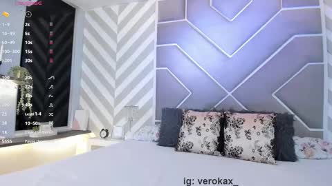 Vero online show from 10/09/25, 04:32