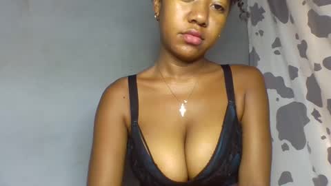 verolla31 online show from 02/27/25, 08:39