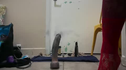 Hmartinez365 online show from 10/24/25, 01:57