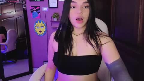 Snapshot of veronica_118 chatting on 09/15/25, 03:01 veronica_118 online show from 09/15/25, 03:01