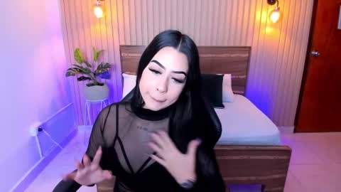 VERONICA online show from 12/28/24, 07:22