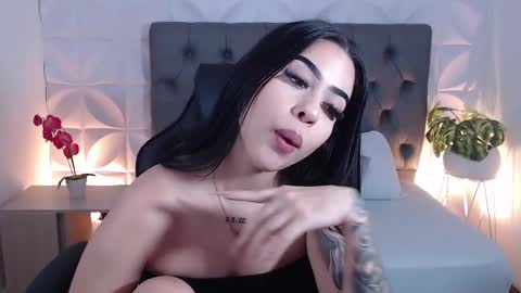 VERONICA online show from 01/16/25, 12:09