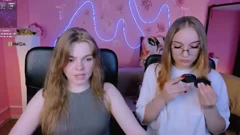 Ronni online show from 06/08/26, 01:28