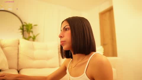 Veronica online show from 12/08/24, 11:35