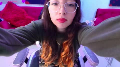 Snapshot of veronica_miiller chatting on 02/26/26, 12:59 veronica online show from 02/26/26, 12:59