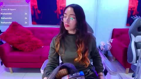 Snapshot of veronica_miiller chatting on 02/27/26, 01:05 veronica online show from 02/27/26, 01:05