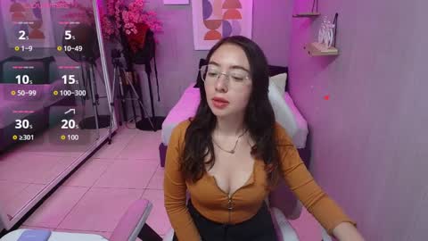 Snapshot of veronica_miiller chatting on 04/07/26, 07:14 veronica online show from 04/07/26, 07:14
