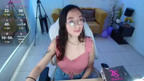 Snapshot of veronica_miiller chatting on 05/06/26, 07:41 veronica online show from 05/06/26, 07:41