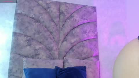 Veronica Olson online show from 01/18/25, 03:53