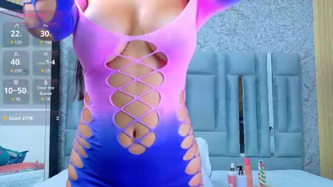 Veronica online show from 07/28/26, 12:48