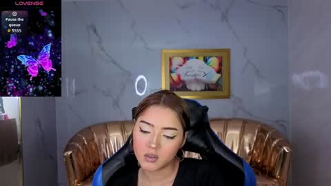 veronicaa_s online show from 07/28/26, 08:12