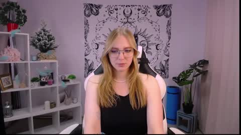 VERONICA online show from 02/03/25, 06:34