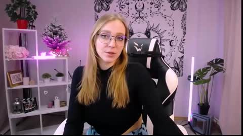 VERONICA online show from 02/13/25, 09:30
