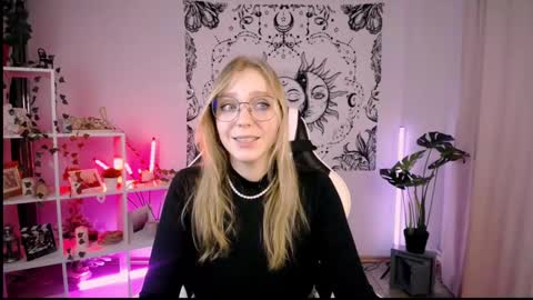 VERONICA online show from 02/24/25, 08:25