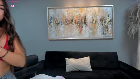 Snapshot of veronicablue1 chatting on 12/14/25, 10:20 Vero online show from 12/14/25, 10:20