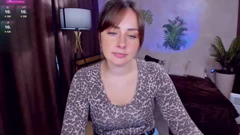 Veronica online show from 11/10/25, 10:36