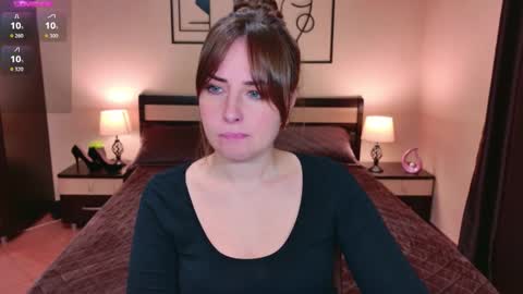 Veronica online show from 11/12/25, 05:30