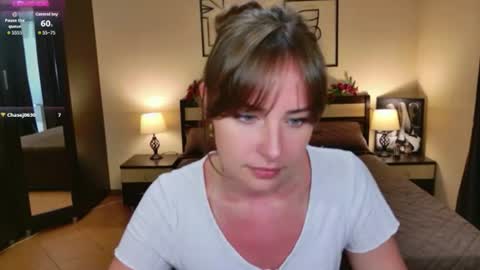 Veronica online show from 06/13/26, 05:27