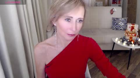 Helen online show from 12/17/24, 04:56
