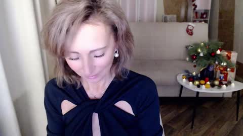 Helen online show from 12/24/24, 05:16