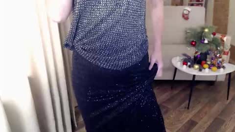 Helen online show from 12/28/24, 08:48