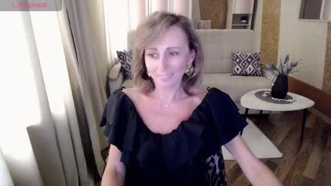 Helen online show from 02/01/25, 08:29