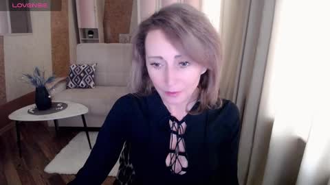 Helen online show from 02/06/25, 05:25