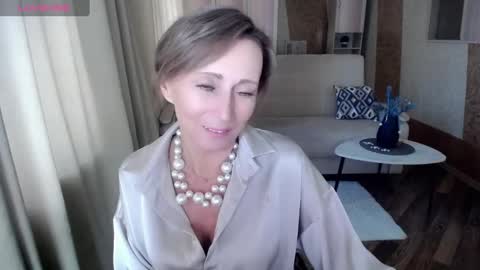 Helen online show from 02/10/25, 05:14
