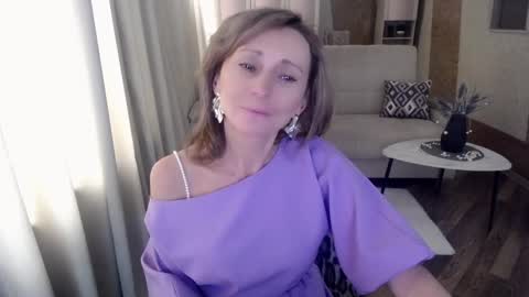 Helen online show from 03/01/25, 08:56