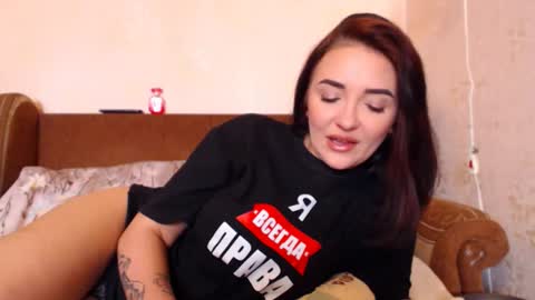 Snapshot of veronicalalux chatting on 10/10/25, 08:46 VeronicaLaLux online show from 10/10/25, 08:46