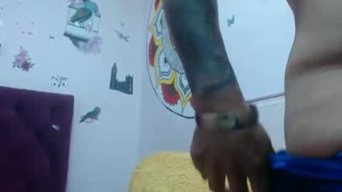 veronicaqueen2 online show from 10/16/25, 11:17