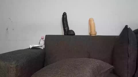 Snapshot of veronicaredonda chatting on 02/20/26, 09:37 veronicaredonda online show from 02/20/26, 09:37